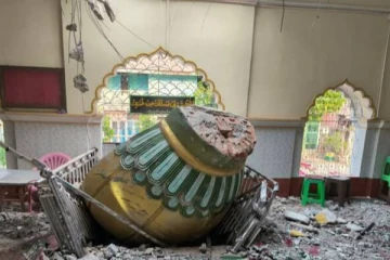 ரமலான் தொழுகையில் இருந்த 700 இஸ்லாமியர்கள் பூமிக்குள் புதைந்த சோகம்