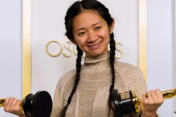 93வது ஆஸ்கர் விருதுகள்; சிறந்த இயக்குனர் விருதை வென்ற சீன பெண்