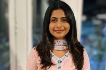 மகாநதி சீரியல் புகழ் நடிகை பிரதீபாவின் அழகிய புகைப்படங்கள்