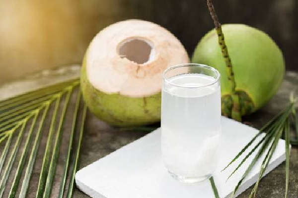 நீரிழிவு நோயாழிகளுக்கு இளநீர் ஆபத்தா! | Young Water Is Dangerous For Diabetics