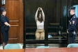உக்ரைனுக்கு நிதி உதவி ; ரஷ்யா பெண் பத்திரிகையாளருக்கு கடூழிய சிறை