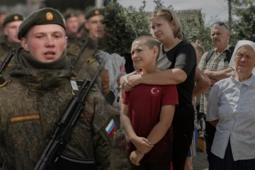 மனைவியின் அனுமதியுடன் உக்ரைனிய பெண்களை சீண்டும் ரஷ்ய வீரர்கள்: இதுவே எதிரிகளின் மற்றொரு ஆயுதம்