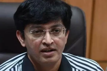 ‘‘சுகாதாரத்துறை செயலர் ராதாகிருஷ்ணனை மாற்றாதது திருப்தி அளிக்கிறது’’ - சென்னை உயர் நீதிமன்றம் கருத்து