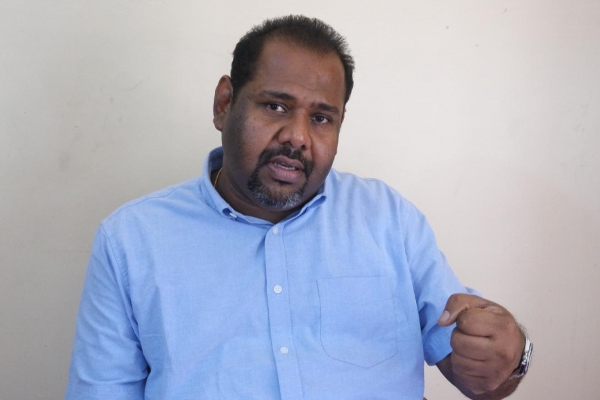 கஜேந்திரகுமாரின் கொழும்பு இல்லத்திற்கு சென்ற பொலிஸார்! | Police Went To Gajendrakumar S Colombo Home