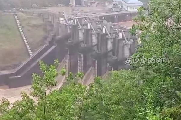 மக்கள் அவதானம் - மேல் கொத்மலை நீர்த்தேக்கத்தின் மூன்று வான்கதவுகள் திறப்பு | Opening Of Three Sluice Gates Kothmalai Reservoir