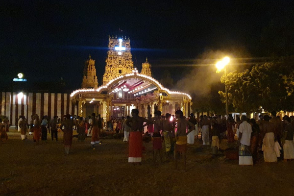 தேரேறி அருட்காட்சி அளித்த அழகன் நல்லூரான் ; கடலென குவிந்த அடியவர்கள் (LIVE) | Nallur Lord Chariot Gave Grace Vision