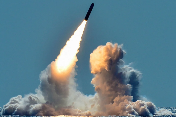 அணு ஆயுத சோதனையில் இறங்கப்போவதாக டிரம்ப் மிரட்டல் | Trump Threatens To Conduct Nuclear Weapons Tests அணு ஆயுத சோதனையில் இறங்கப்போவதாக டிரம்ப் மிரட்டல் | Trump Threatens To Conduct Nuclear Weapons Tests