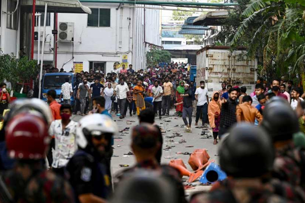 வன்முறையில் 7 வயது சிறுமி உயிருடன் எரித்துக் கொலை | 7 Year Old Girl Killed In Violent Burning வன்முறையில் 7 வயது சிறுமி உயிருடன் எரித்துக் கொலை | 7 Year Old Girl Killed In Violent Burning