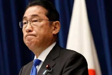 ஆளும் கூட்டணி படுதோல்வி ; ஜப்பான் பிரதமர் பதவி விலகல்