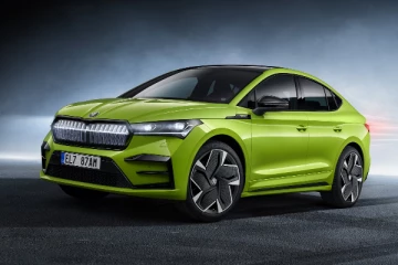 2024-ல் அசத்தலான அம்சங்களுடன் சந்தையில் களமிறங்கும் EV கார்கள்!