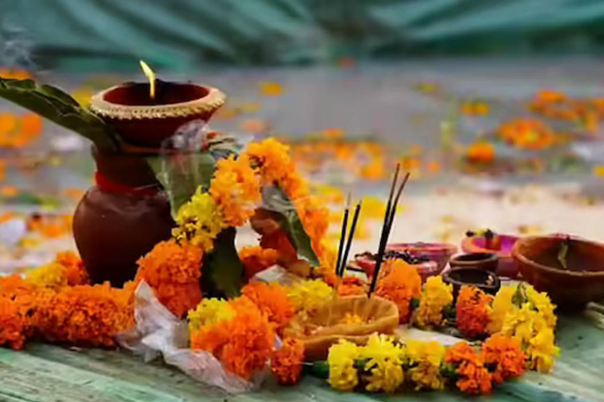 தமிழ்நாட்டில் இறந்தவர்களின் பெயருக்கு அர்ச்சனை செய்யப்படும் அதிசய கோவில் | Which Temple In Tamilnadu Do Archanas For Deceased