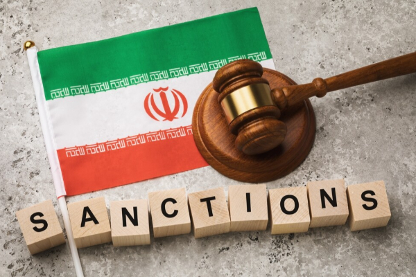 ஈரான் மீது பொருளாதாரத் தடை ; அழுத்தத்தில் ஈரான் | Economic Sanctions On Iran Iran Under Pressure