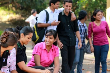 மஹாபொல புலமைப்பரிசில் 2500 ஆல் அதிகரிப்பு!