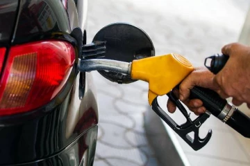 மலிவு விலையில் பல நாடுகளுக்கு ஏற்றுமதி... ரஷ்யாவில் உச்சமடைந்த எரிபொருள் தட்டுப்பாடு