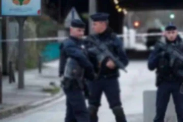 பொலிஸார் புகைப்படங்களை வெளியீட்டு விடுக்கப்பட்ட அச்சுறுத்தல்