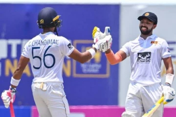 சர்வதேச டெஸ்டில் முதல் சதம் அடித்த வீரர்! ஒரே இன்னிங்சில் 4 இலங்கை வீரர்கள் சதம் விளாசல்