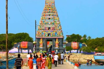 இன்று கொடியேற்றம் காணும் நயினாதீவு நாகபூசணி அம்மன் ; பக்தர்களுக்கு விடுக்கப்பட்ட அறிவிப்பு
