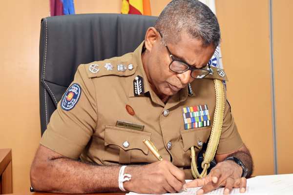புதிய பொலிஸ் மா அதிபர் நியமனம்! | Inspector General Of Police Priyantha Weerasuriya