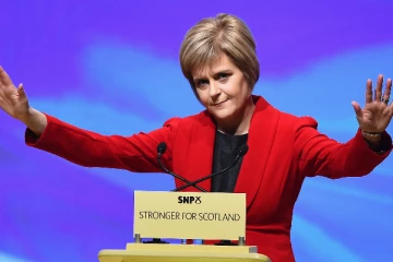 ஸ்கொட்லாந்தின் முன்னாள் முதலமைச்சர் கைது