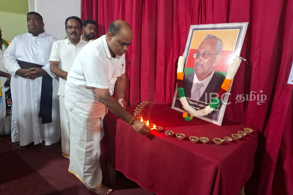 ஜோசப் பரராஜசிங்கம் படுகொலைக்கு நீதி கோரி மட்டக்களப்பில் ஆர்ப்பாட்டம் | Protest Justice For Murder Joseph Pararajasingham