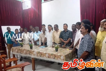 சிவில் அமைப்பின் ஏற்பாட்டில் அம்பாறையில் இடம்பெற்ற கலந்துரையாடல்