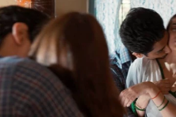 2 வது முறை காதலில் விழுந்த 43 வயது நடிகர்.. பிரேக் ஆகாமல் கல்யாணத்தில் முடியுமா?