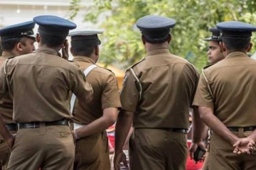 மாத்தளையில் பொலிஸ் உத்தியோகத்தர் உட்பட இருவர் அதிரடி கைது!