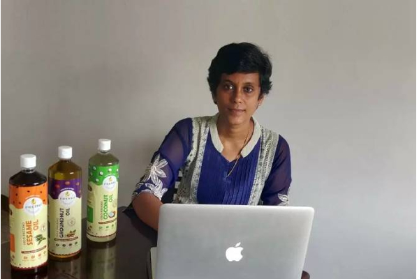 கொப்பரை தேங்காய் மூலம் 6 கோடி வருமானம்! சாதனை படைத்த கிராமத்து பெண்! | Sindhu Turned Village Entrepreneur In Tiruppur