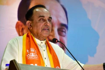 சீனாவை தடுக்க வேண்டுமெனில் இலங்கைக்கு   பத்துபில்லியன்  கடன்  கொடுங்கள்!