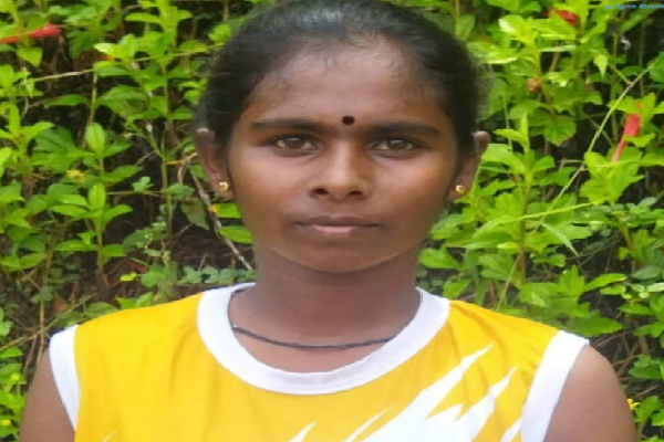 தங்கப் பதக்கங்களை வென்று யாழிற்கு பெருமை சேர்த்த மாணவர்கள்! | Student Who Won A Silver Medal Made Yah Proud