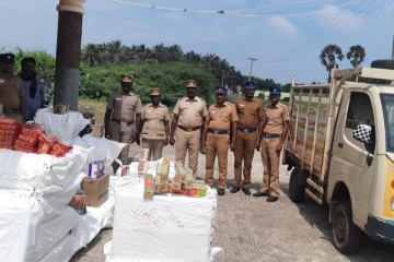 இலங்கைக்கு கடத்த இருந்த பல இலட்சம் பெருமதியான பொருட்கள் பறிமுதல்