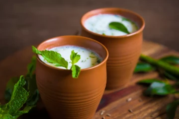 தினமும் ஒரு டம்ளர் மோர் குடிப்பதால் கிடைக்கும் நன்மைகள் என்னென்ன தெரியுமா?