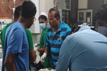 வீட்டுக்கு வந்த  நபரால் 7 வயது சிறுவனுக்கு நேர்ந்த பெரும்  துயரம்!