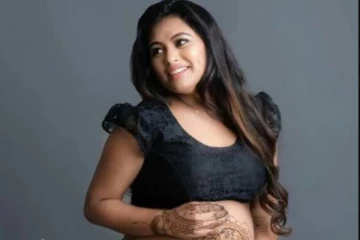 குழந்தை பெற்றபிறகு பாரதி கண்ணம்மா சீரியலில் நடிக்க வந்த பரீனா- படப்பிடிப்பு தளத்தில் அவரது புகைப்படம்