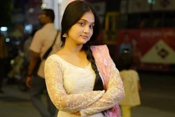 அய்யனார் துணை சீரியலில் வானதியாக நடிக்கும் அட்சயா ராய் போட்டோஸ்