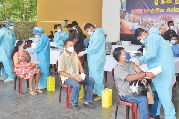 இலங்கை மருத்துவ நிர்வாகிகள் கல்லூரியின் தலைவராக வைத்தியர் சிறீதரன் தெரிவு | Dr Sathasivam Sridharan Elected President Of Cmasl