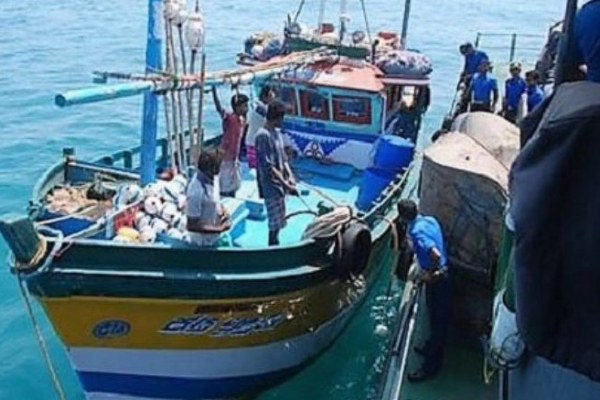 கைது செய்யப்பட்ட இந்திய கடற்றொழிலாளர்களுக்கு வழங்கப்பட்டுள்ள உதவி | Indian Fishermen Arrest By Sri Lankan Navy