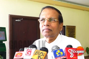 "මාව බලන්න මිනිස්සු එනවට මම සංවිධානය කරන්නේ නැහැ" - මෛත්රී මහින්දට කින්ඩිය දාපු හැටි