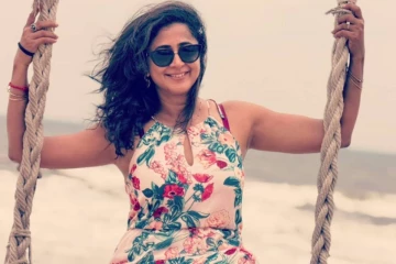 கடற்கரையில் ஜாலியாக சீரியல் நடிகை கனிஹா வெளியிட்ட போட்டோஸ்