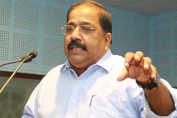 தமிழினத்தின் எதிர்காலம்...! பாரதூரமான விளைவுகள் ஏற்படும் - சுரேஷ் எச்சரிக்கை | Suresh Priyadarshana Warns Tamil Parties