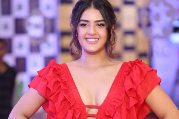 விஜய் ஆண்டனியால் மரணத்தின் எல்லைக்கே சென்ற பிரபல நடிகை! மீண்டது எப்படி? | Kavya Thapar About Vijay Antony Boat Accident விஜய் ஆண்டனியால் மரணத்தின் எல்லைக்கே சென்ற பிரபல நடிகை! மீண்டது எப்படி? | Kavya Thapar About Vijay Antony Boat Accident