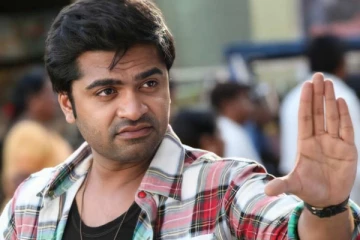 சிம்புவிற்கு ஜோடியாக சென்சேஷ்னல் நடிகை, சூப்பர் ஜோடி இது