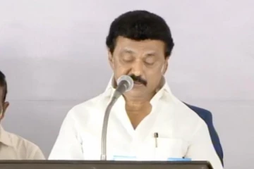 ஊரடங்கை கண்காணிக்க அமைச்சர்கள் நியமனம்: முதல்வர் அதிரடி உத்தரவு!