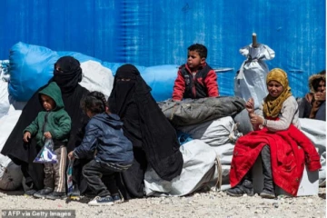 மார்பில் குழந்தை... இடுப்பில் வெடிகுண்டு பெல்ட்: கணவனுக்காக பழிவாங்க மனிதவெடிகுண்டாக மாறிய பெண்