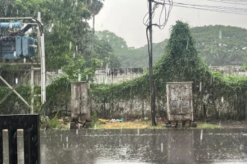 அடுத்த 3 மணி நேரத்திற்கு இடியுடன் கூடிய கனமழைக்கு வாய்ப்பு..!