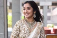 அனிகா சுரேந்திரன் கியூட் போட்டோஷூட்