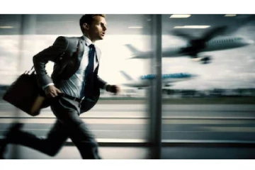 தாமதமாக வேலைக்கு வந்த ஊழியர்கள்.. CEO கொடுத்த தண்டனை - Time Travel செய்தது எப்படி?