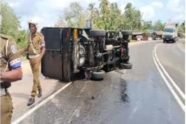 Trinco fish lorry accident