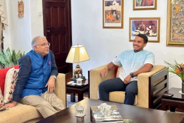 இந்திய உயர் ஸ்தானிகர் - நாமல் ராஜபக்ஷ சந்திப்பு