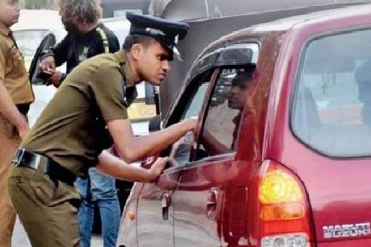 இலங்கை வாகன சாரதிகளுக்கு விடுக்கப்பட்டுள்ள முக்கிய எச்சரிக்கை | Police Action Against Vehicles Obstruct Bus Stops